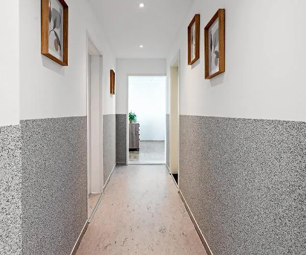 Suhl/ Wichtshausen Daire Suhl